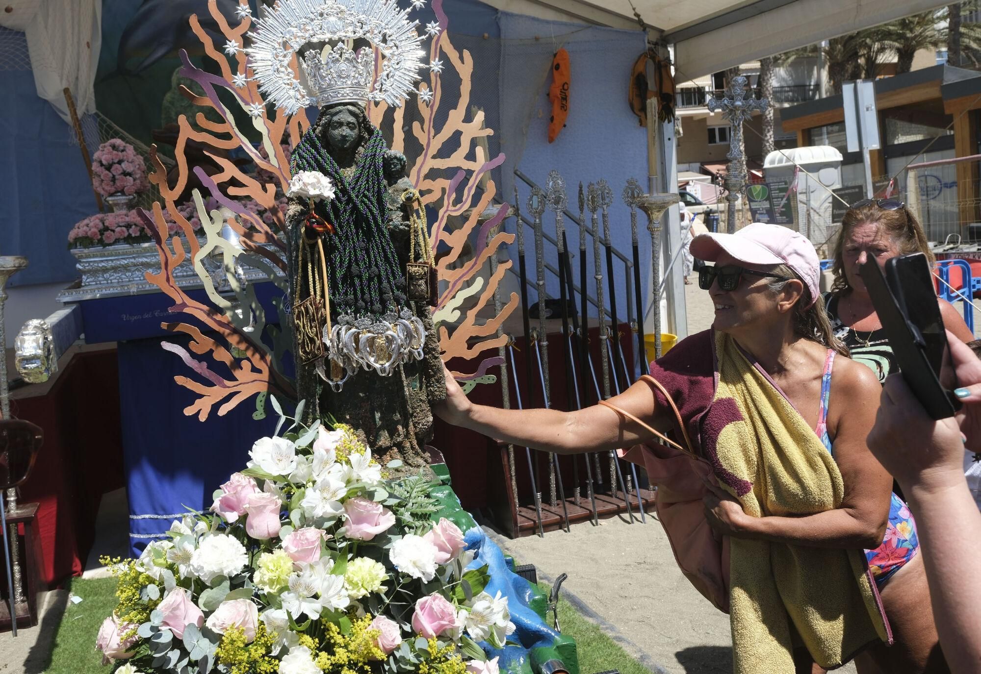 Procesión de la Virgen del Carmen de los submarinistas en La Malagueta