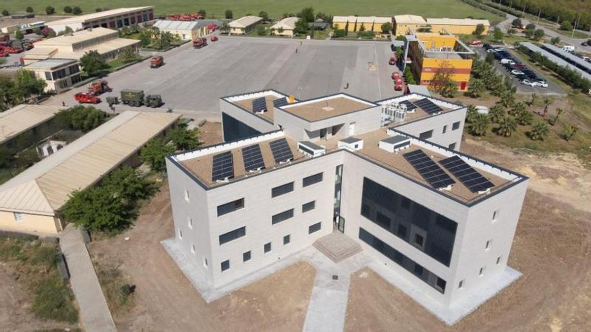 Fonsán finaliza el nuevo edificio de alojamiento para la UME en la Base Aérea de Morón .