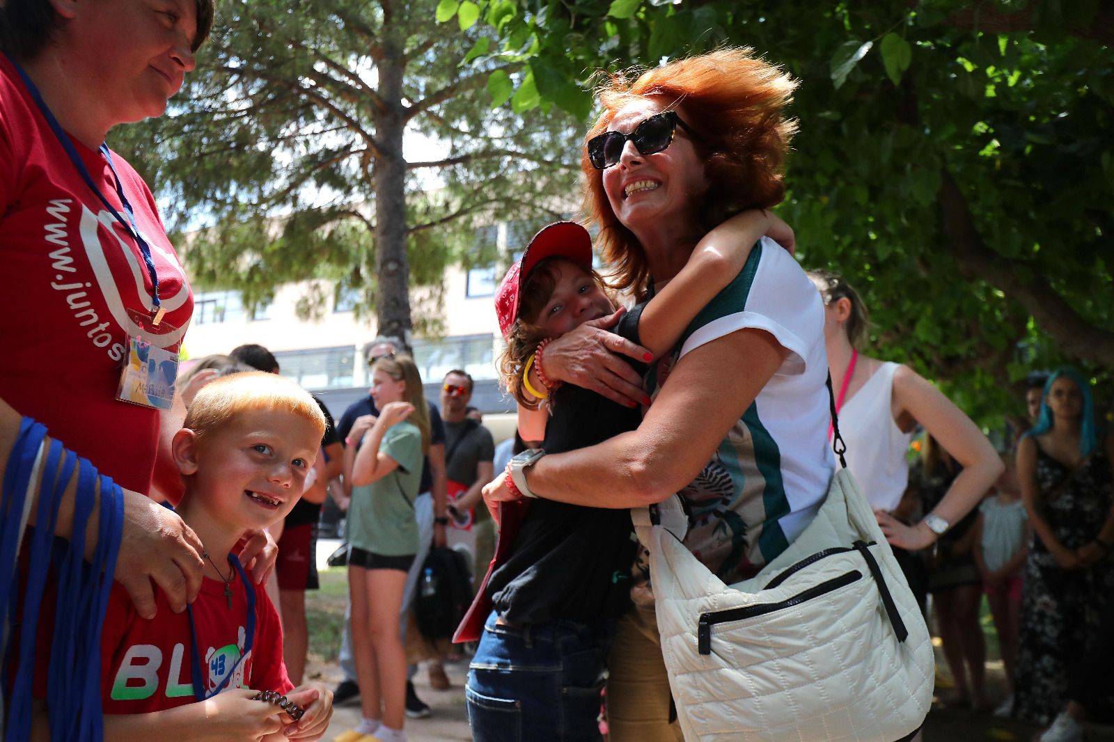 Cincuenta menores ucranianos llegan hoy a València para pasar el verano en familias de acogida