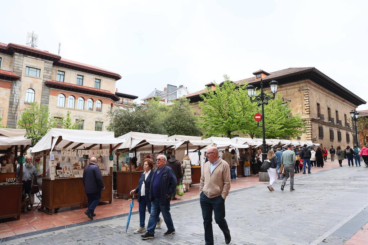 El retorno del Mercado Artesanal y Ecológico a Oviedo El retorno del Mercado Artesanal y Ecológico a Oviedo