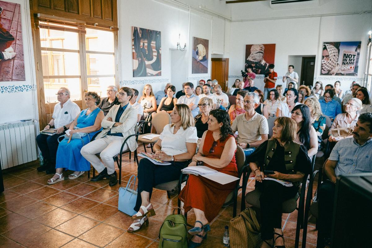 Asamblea del Fons Valencià per la Solidaritat celebrada en Otos.