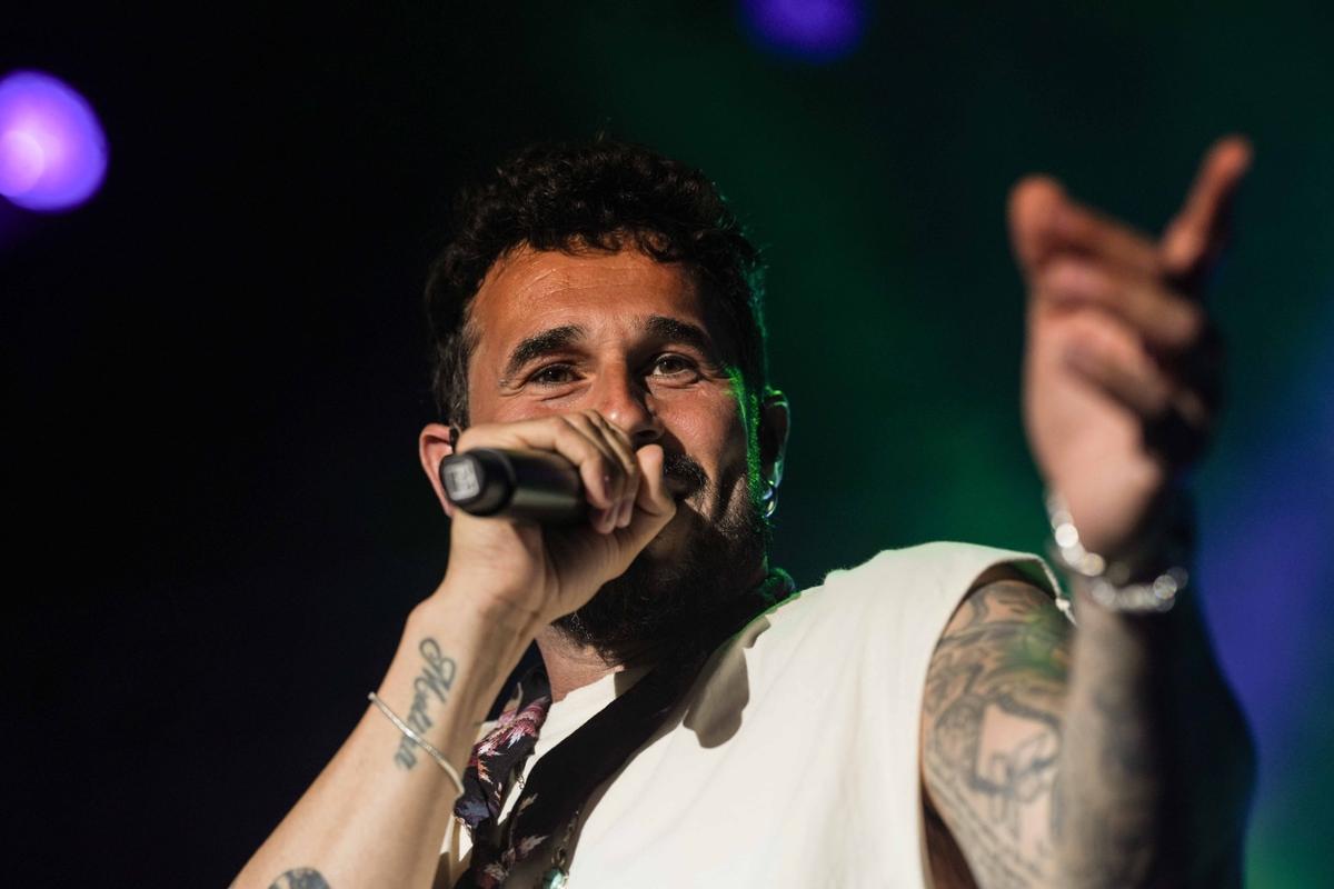 Antoñito Molina deleita a Córdoba con su gira ‘Mis últimos me prometo’