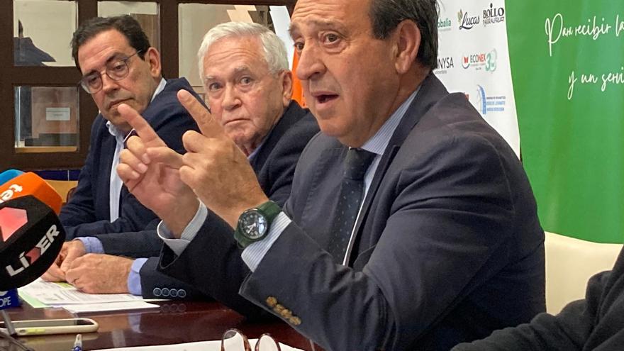 El presidente nacional de Asaja, Pedro Barato, visita la Escuela Politécnica Superior de Orihuela y participa en un seminario sobre los retos de la agricultura del sureste