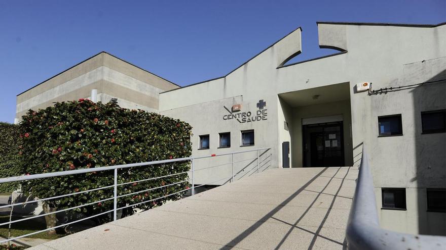 Sanidade analiza una veintena de contactos del caso de sarna noruega en Vila de Cruces