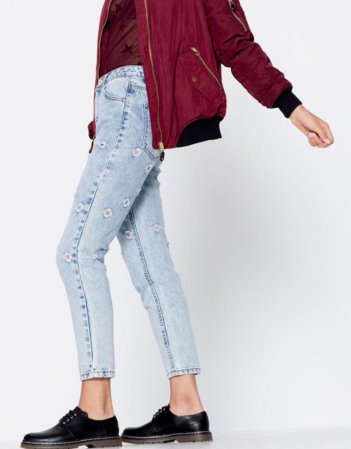 Rebajas Pull&amp;Bear: jeans rotos