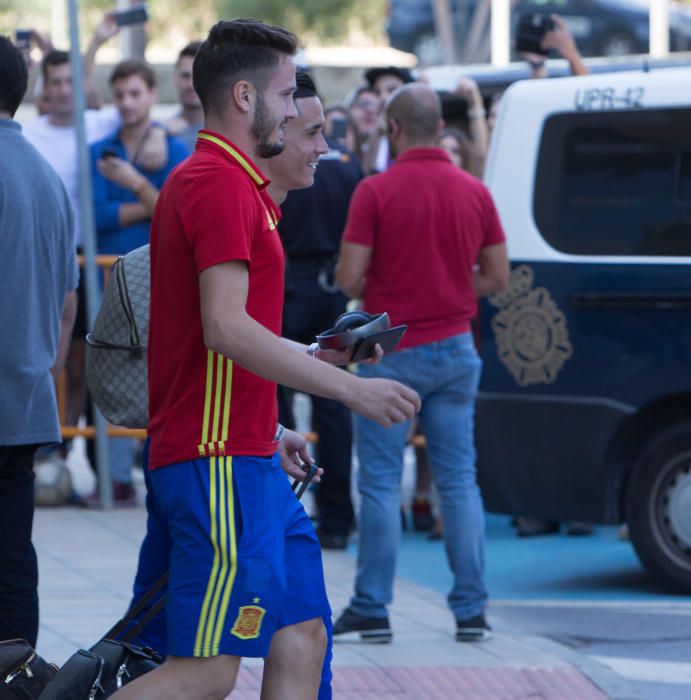 Los jugadores de la Selección llegan a Alicante