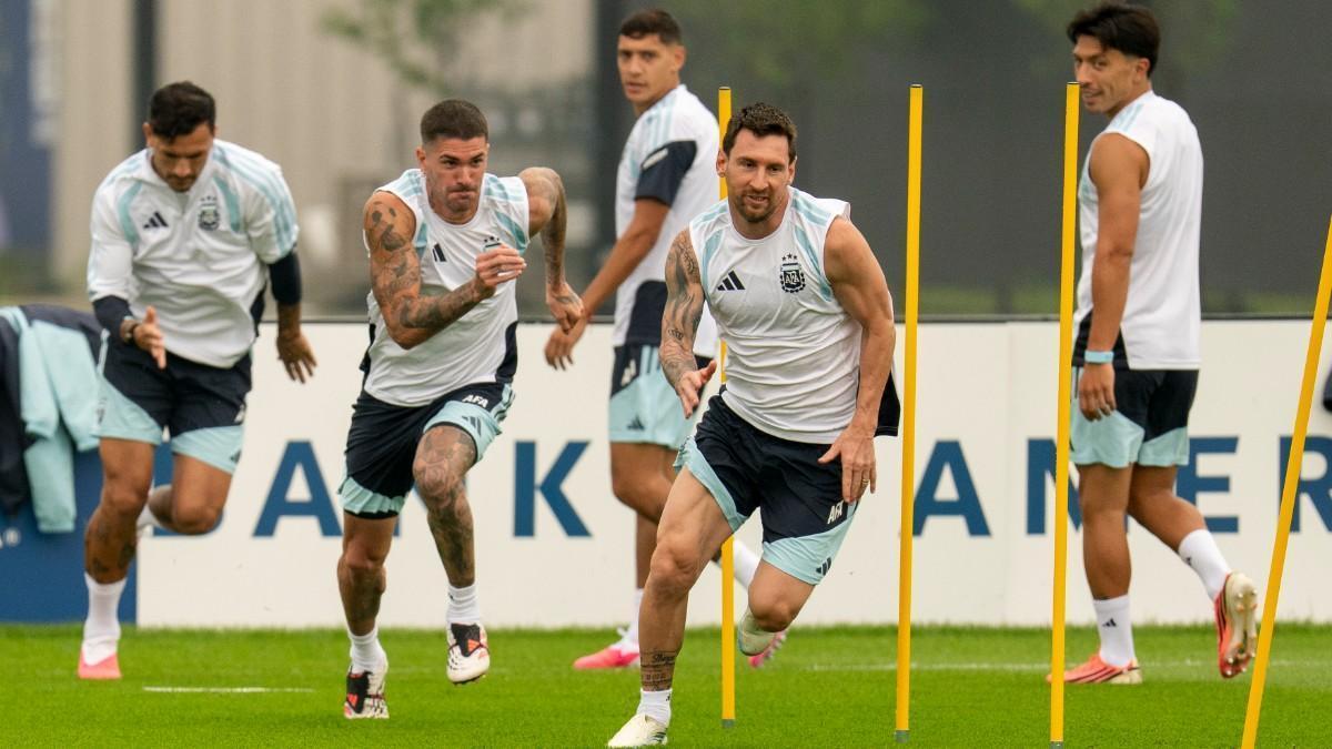 El tiempo sí da tregua a Argentina y completa su último entrenamiento antes de la final; España se quedó sin