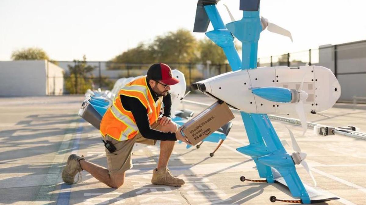 Uno de los drones que la compañía usa para los repartos.
