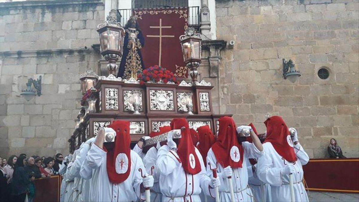 El paso de Jesús de Medinaceli de la Cofradía Infantil de Mérida.