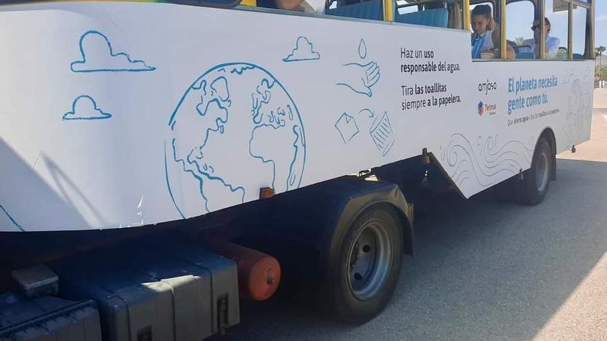 El bus de la Granadella de Xàbia, &quot;customizado&quot;: mensajes de ahorro de agua y contra las toallitas contaminantes