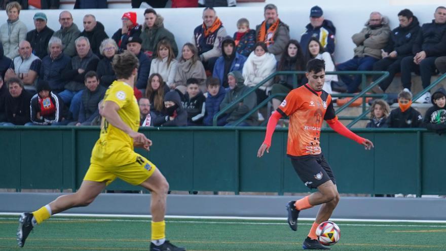 La Penya Independent cierra el año con derrota ante el Formentera (1-3)