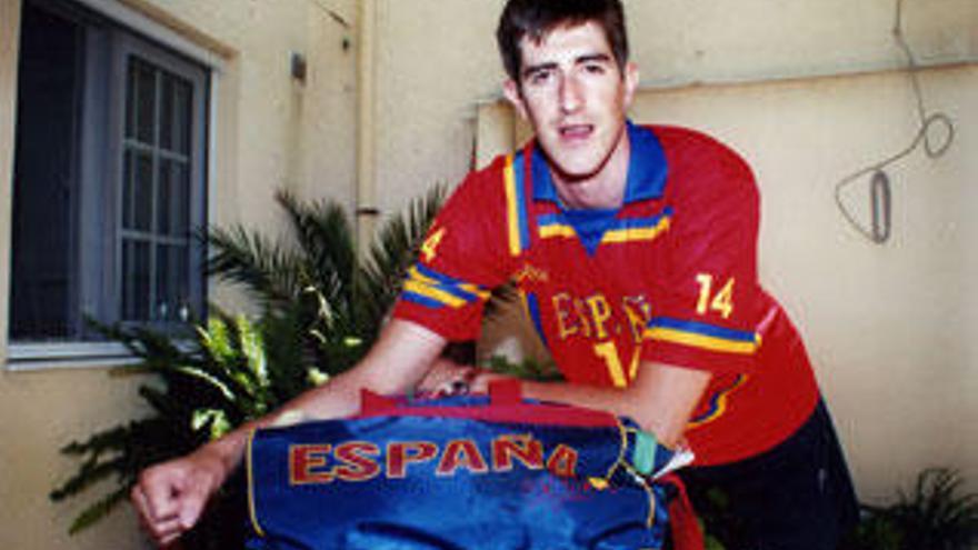 José Luis Moltó, natural de Cocentaina, es el segundo español que más veces ha defendido la camiseta de la selección