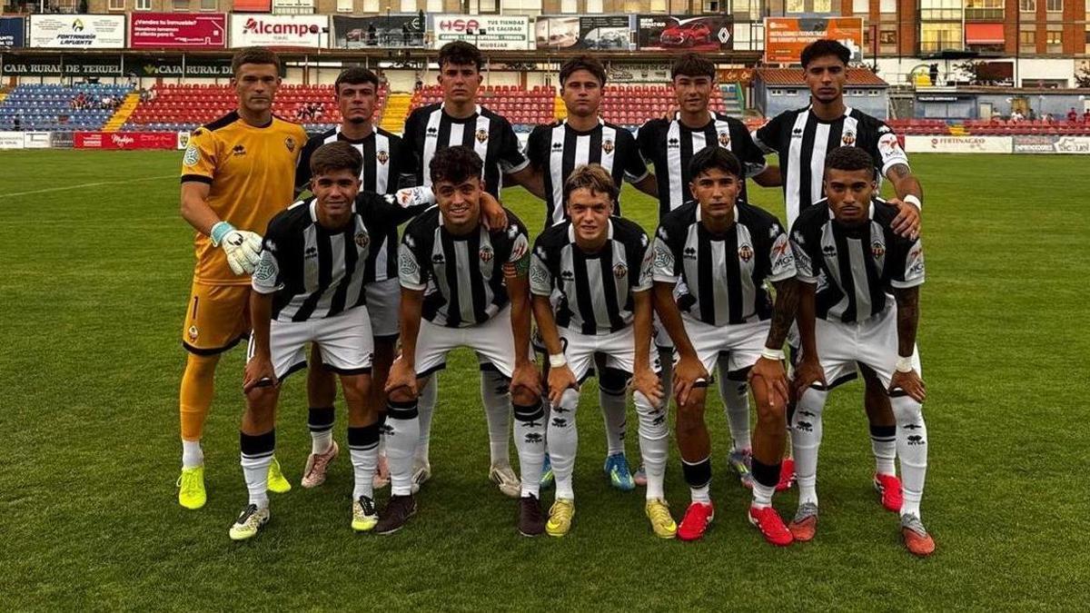 Alineación del Castellón B en Teruel.