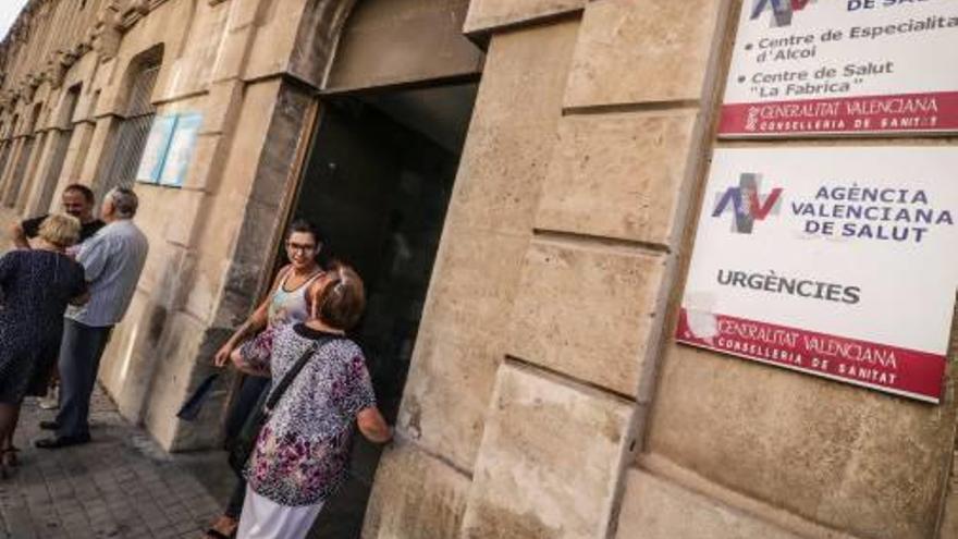 El centro de especialidades La Fábrica, en una imagen de ayer.