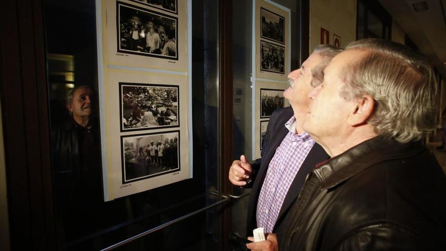 Exposición de fotografías de la marcha de hierro.