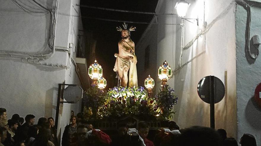 Procesiones en La Fuente