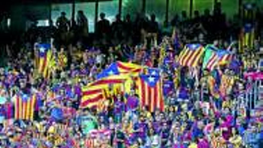 Las multas atosigan al nuevo Barcelona de Bartomeu