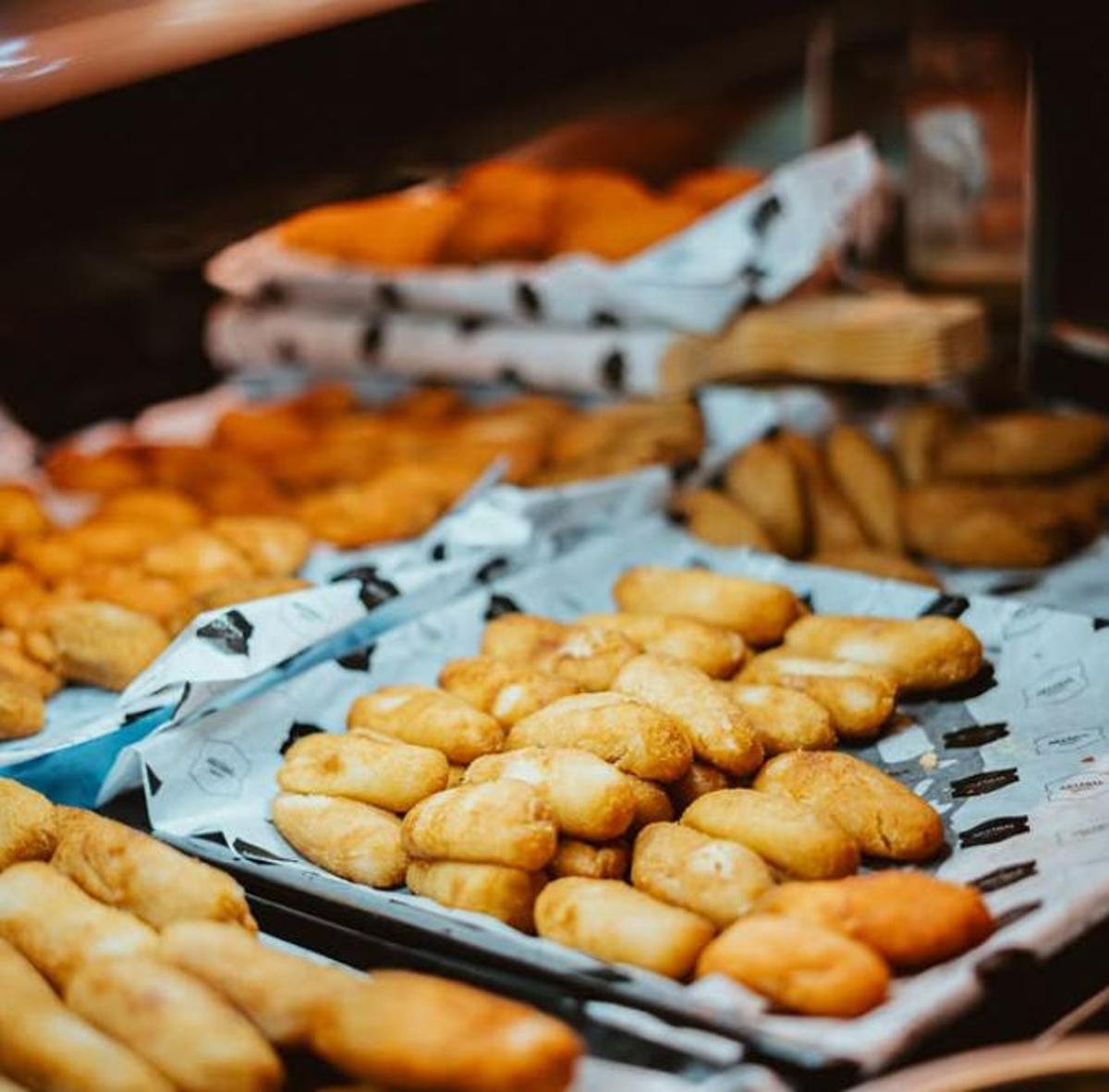 Croquetas en Arzábal Market.
