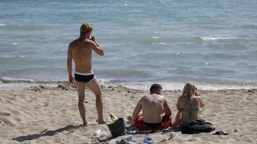 Sonne, Bier und Strand: So sieht es derzeit an der Playa de Palma auf Mallorca aus