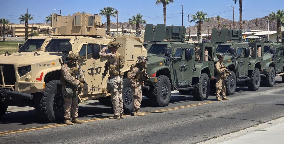 Trump consolida el desplegament militar a Los Angeles i amenaça altres ciutats Trump consolida el desplegament militar a Los Angeles i amenaça altres ciutats