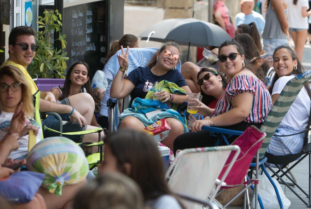 Colas para el concierto de Pablo Alborán en la Plaza de Toros de Alicante