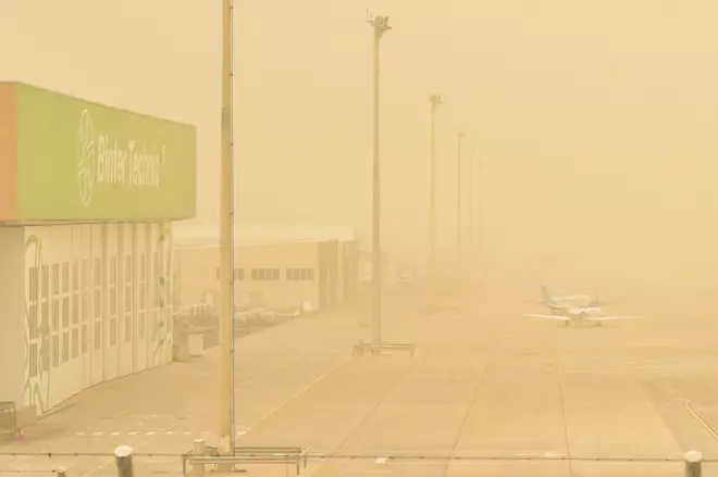 La calima en el Aeropuerto de Gran Canaria