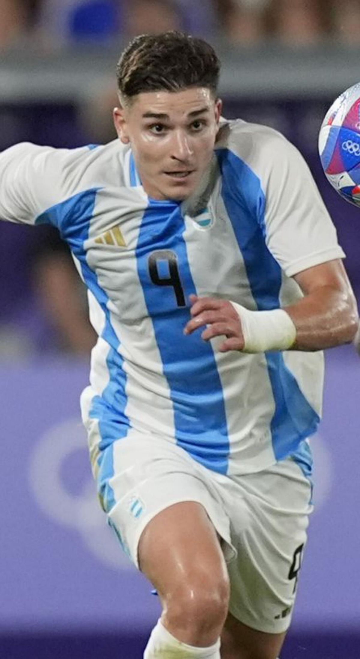 Guardiola confirma que Julián Álvarez marxa a l’Atlètic Guardiola confirma que Julián Álvarez marxa a l’Atlètic