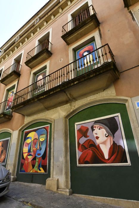 L'antic edifici de la Cambra de Manresa es converteix en una pinacoteca a l'aire lliure