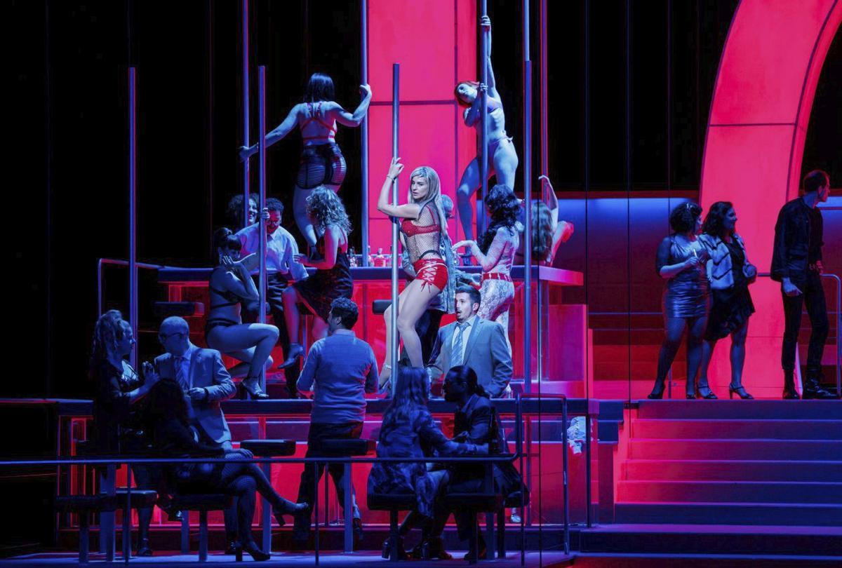 Asmik Grigorian, meravellosa Manon