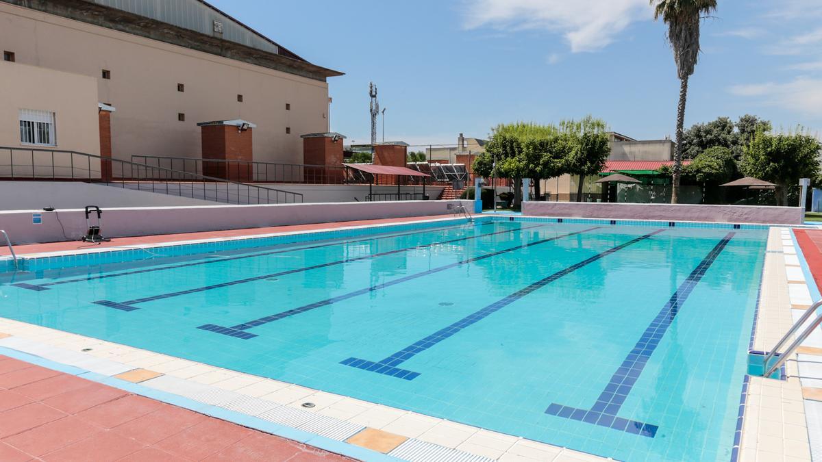 Imagen de la piscina municipal La Argentina, en Mérida