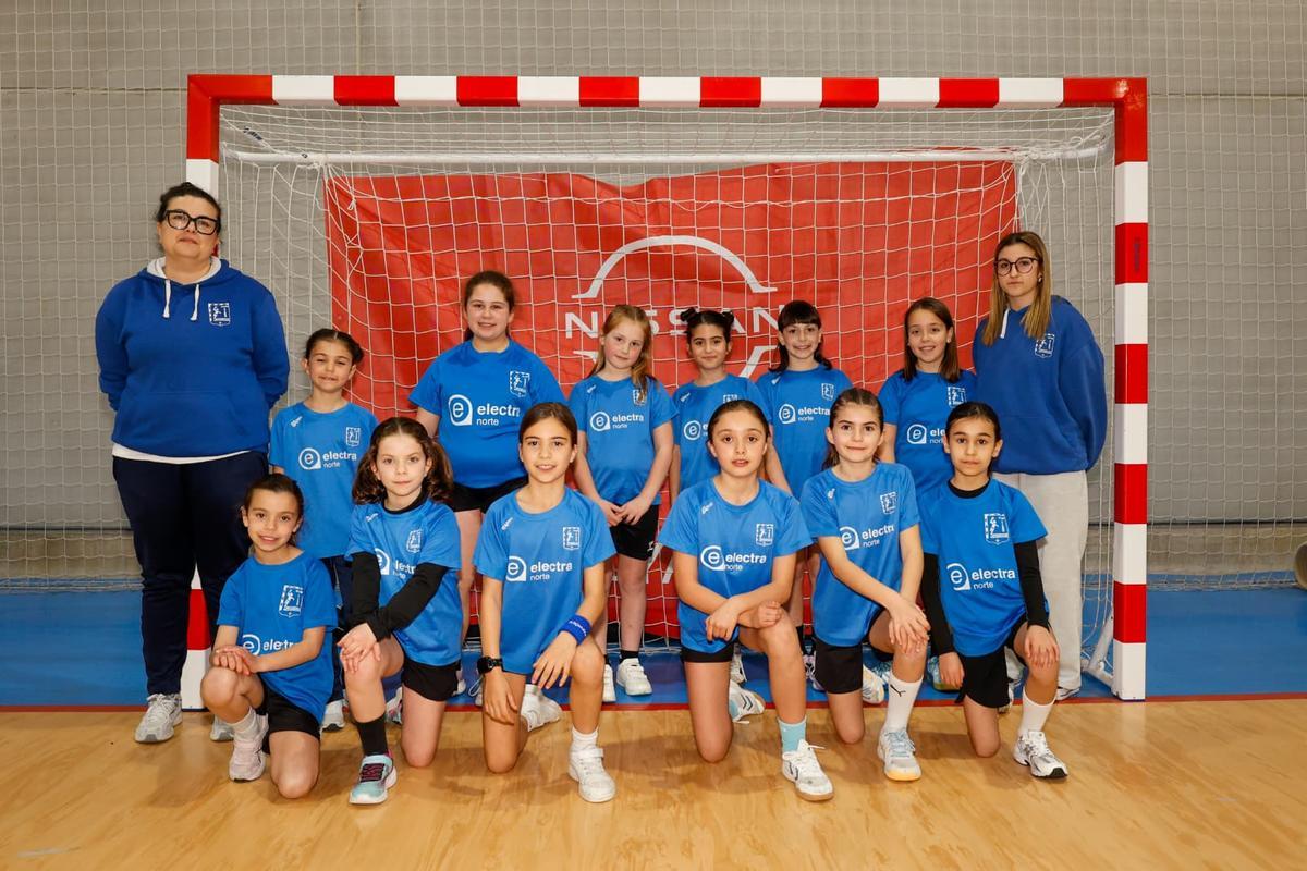 La presentación de los equipos del Siero Deportivo Balonmano, en imágenes La presentación de los equipos del Siero Deportivo Balonmano, en imágenes