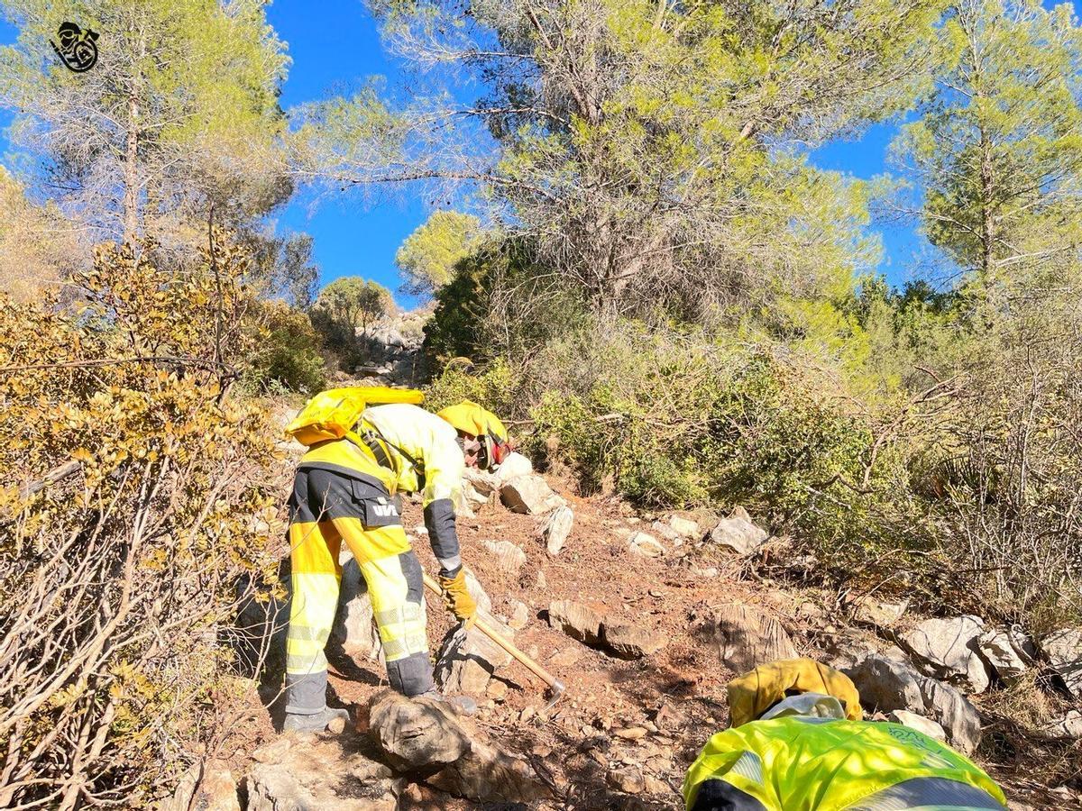 Efectivos actuando en la zona este lunes