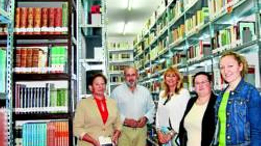 La biblioteca municipal abre sus puertas tras las obras de rehabilitación