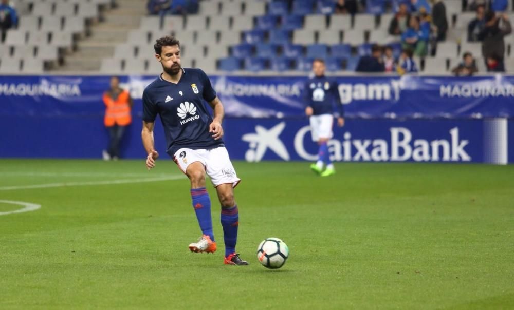 El partido entre el Real Oviedo y el Tenerife, en imágenes