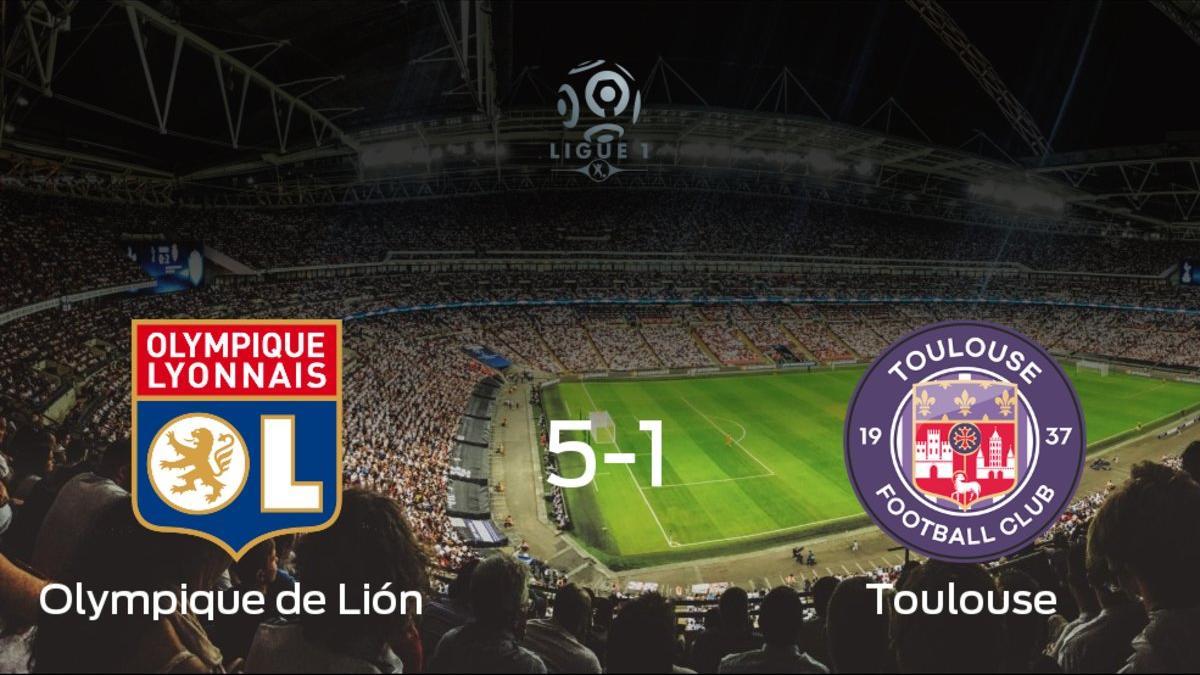 El Olympique Lyonnais se lleva la victoria en casa tras golear al Toulouse