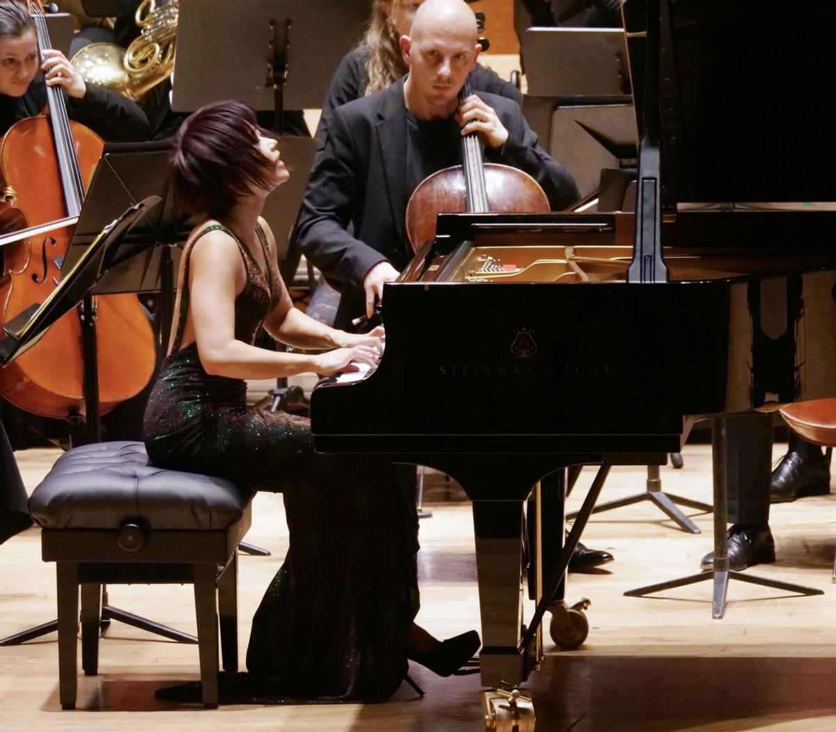 Yuja Wang, ayer, durante la interpretación del concierto de Chopin. | PABLO PIQUERO