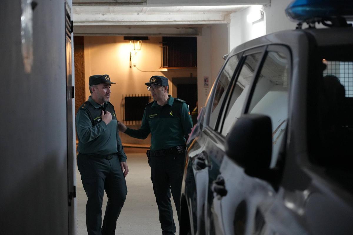 Fotogalería | El despliegue de la UCO en Hornachos, en imágenes