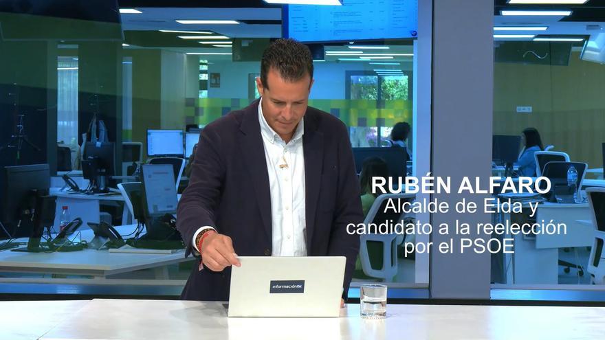 Rubén Alfaro, alcalde de Elda, responde a las preguntas de los ciudadanos (II).