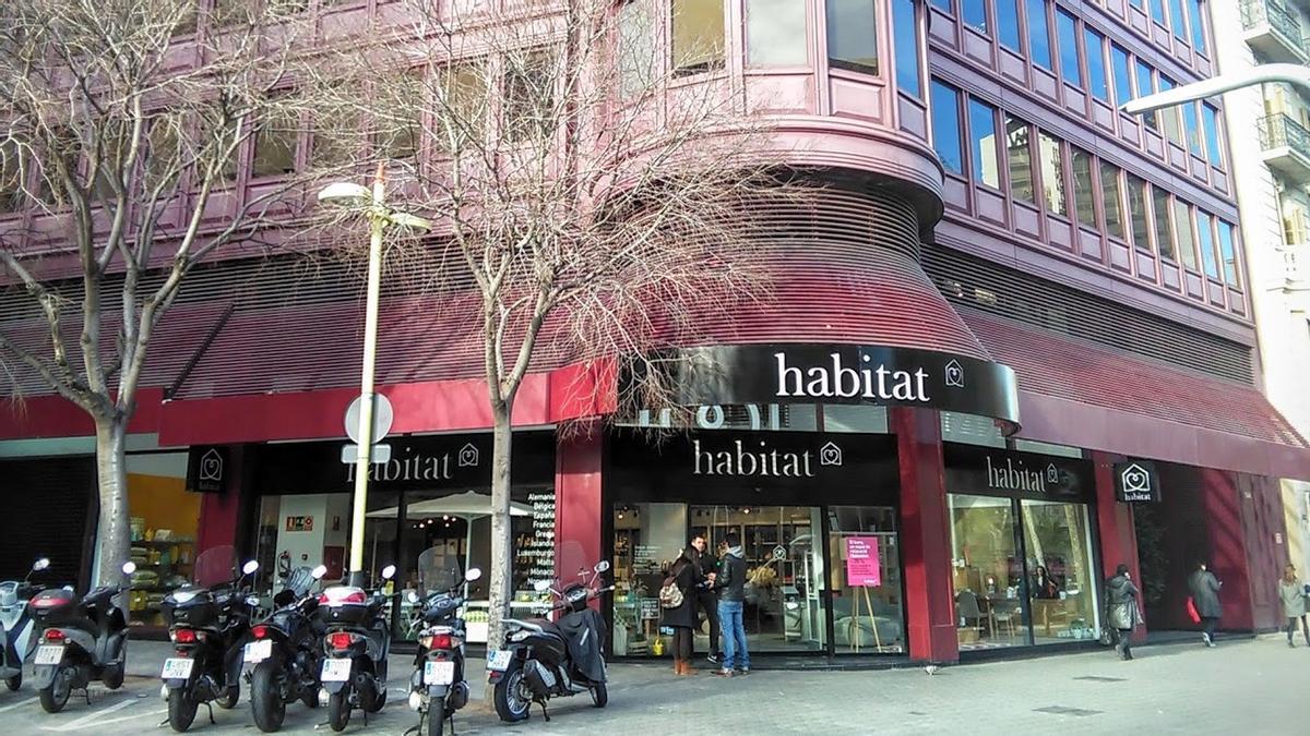 La tienda Habitat de Barcelona se encuentra entre Diagonal y Tusset