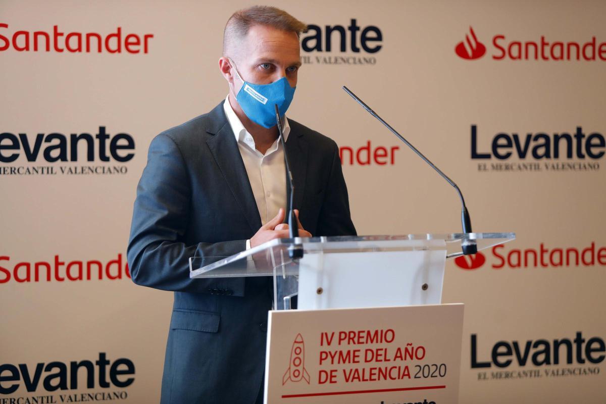 LV Reciclamás 2005 SL agradece su premio.