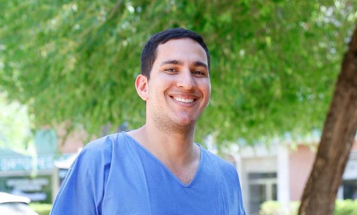 Santiago Valencia, segundo mejor expediente MIR para el Colegio de Médicos de Córdoba.