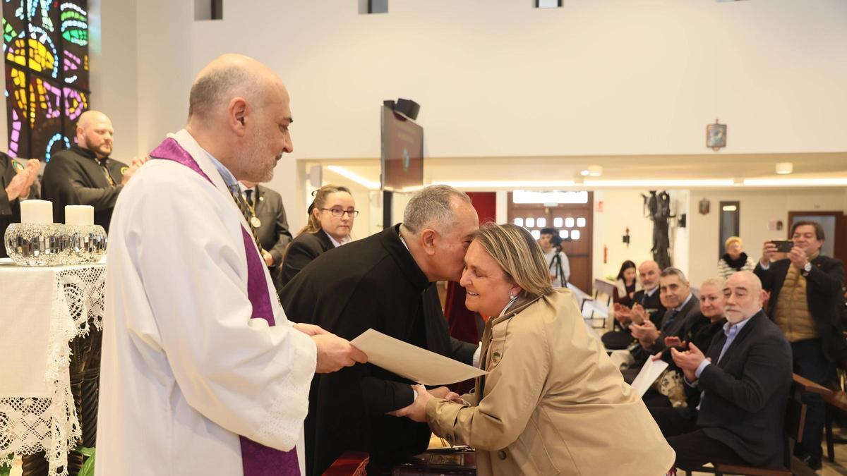 El día grande de la Hermandad de los Estudiantes de Oviedo en imágenes