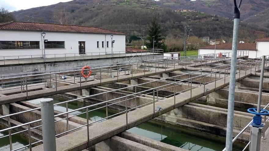 CC OO del Nalón apoya al Ayuntamiento de Langreo en la &quot;guerra del agua&quot;