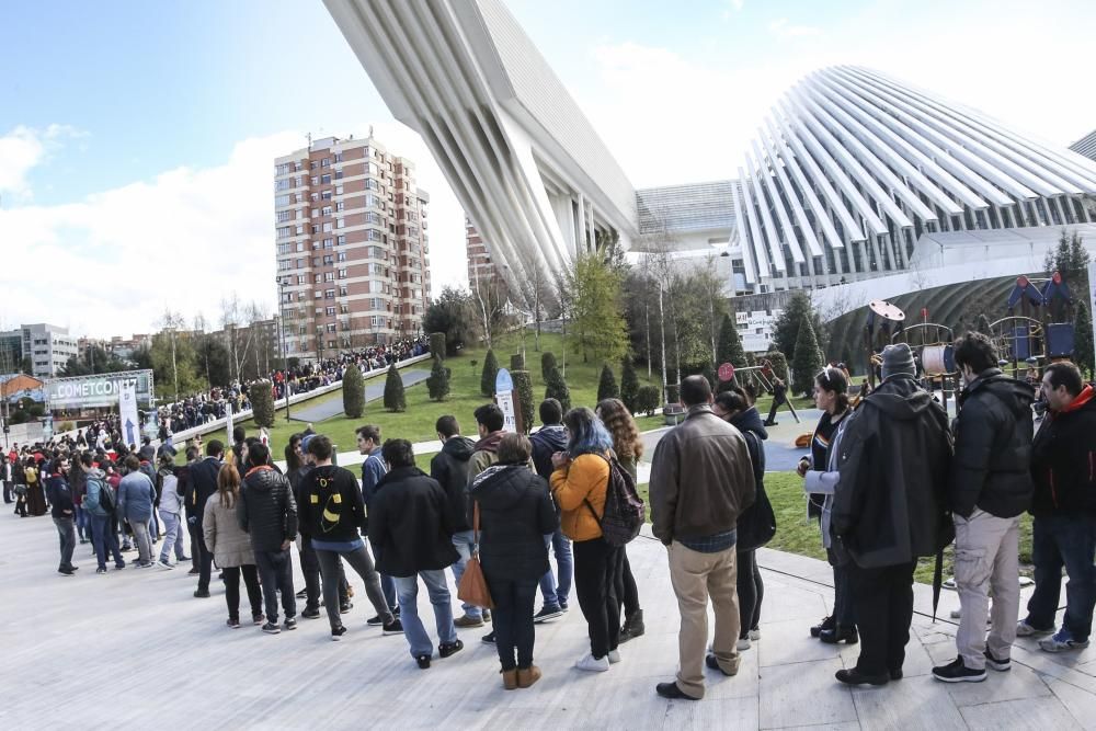 Comienza la CometCon en Oviedo