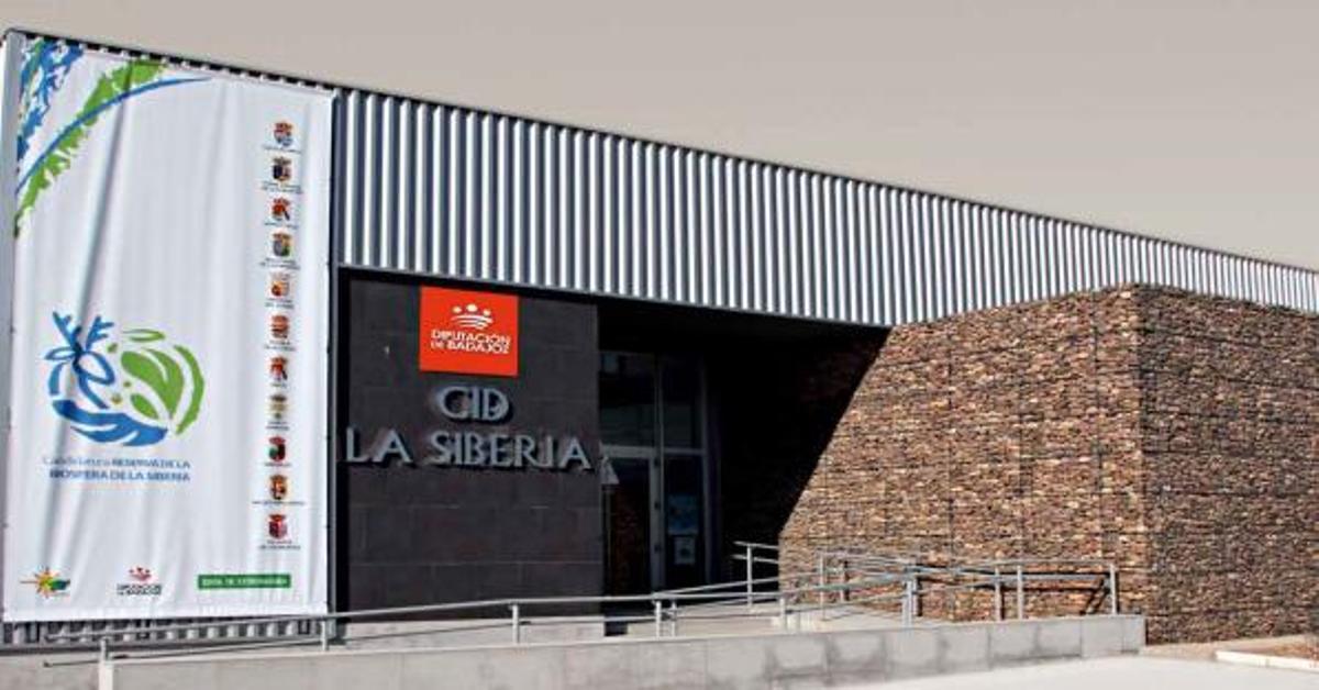 El Organismo Autónomo de Protección de la Legalidad Urbanística de la Diputación de Badajoz abre una nueva oficina en Herrera del Duque.