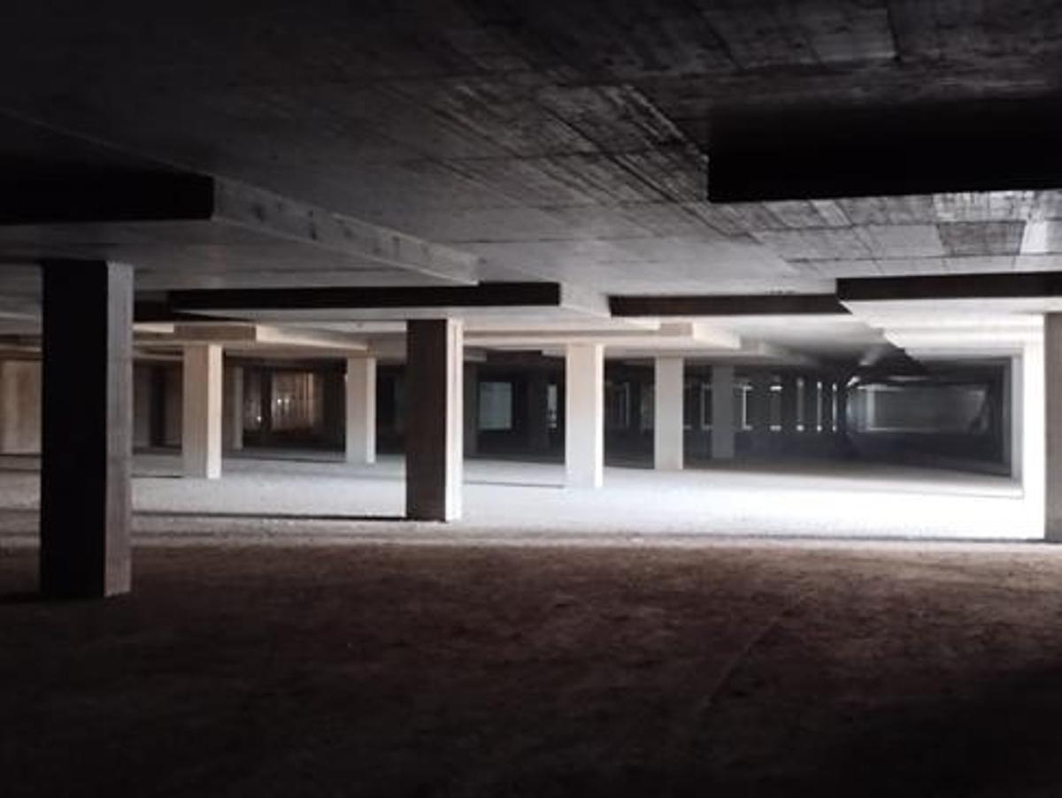 Interior del aparcamiento subterráneo, en el estado actual de la obra.