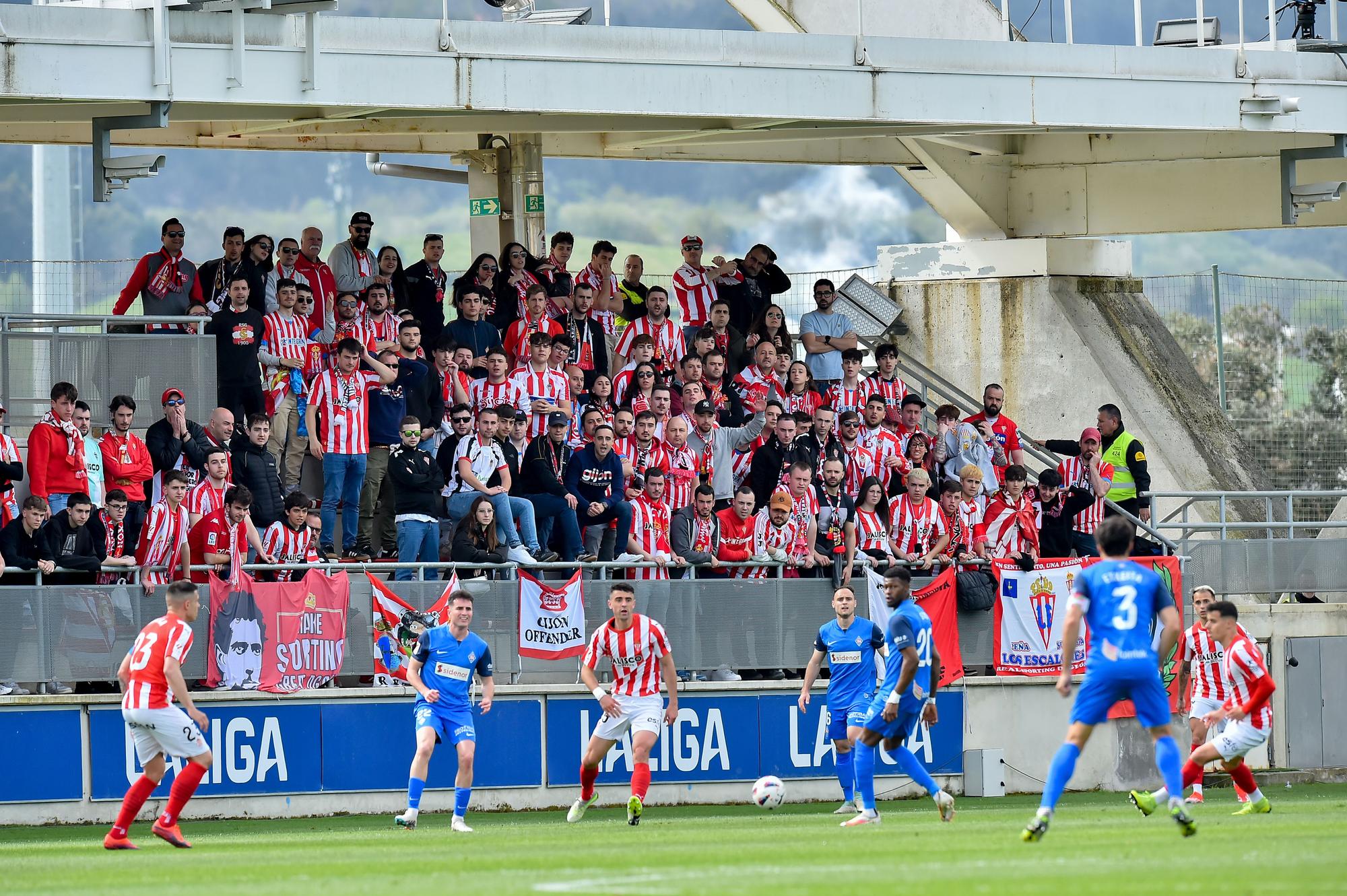 Amorebieta - Sporting, en imágenes