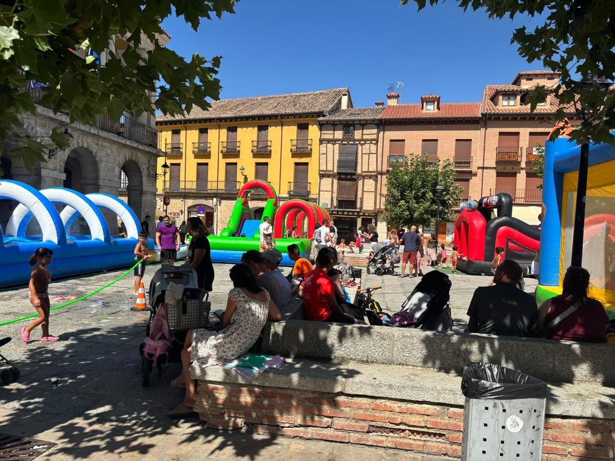 Toro celebra San Lorenzo con una gran exhibición de bomberos y actividades acuáticas para los más pequeños