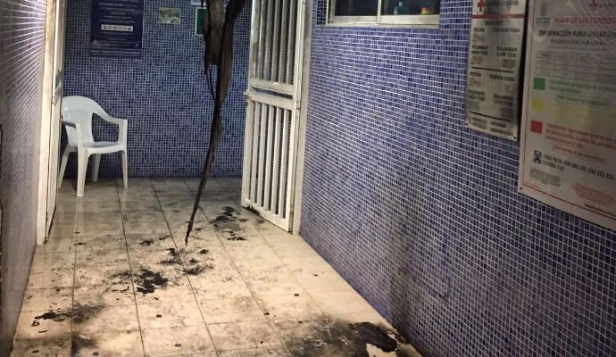 Incendio provocado en el balneario de Las Canteras