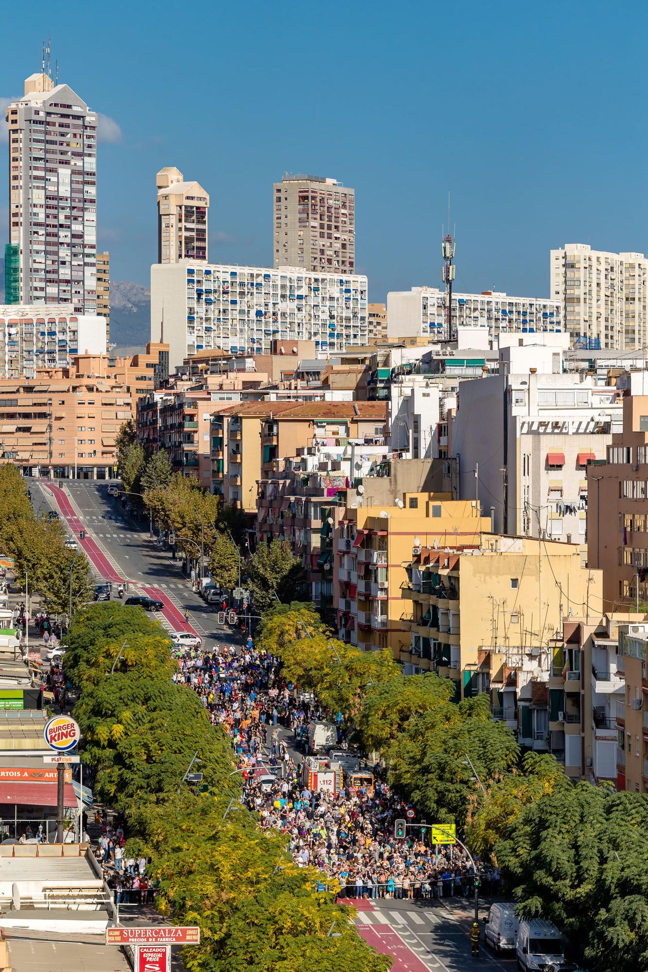 Primera mascletá de las Fiestas de Benidorm en honor a la Virgen del Sufragio